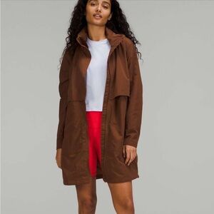 Lululemon Always Effortless Long Jacket
Roasted Brown 4 EUC water-repellent